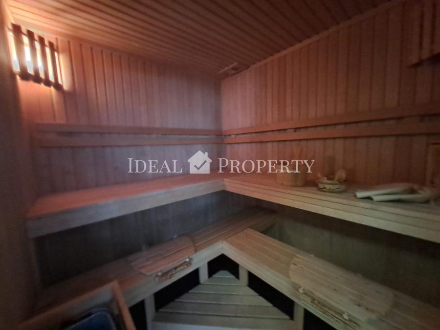 For sale is a private house in Asari, with a swimming pool and sauna.